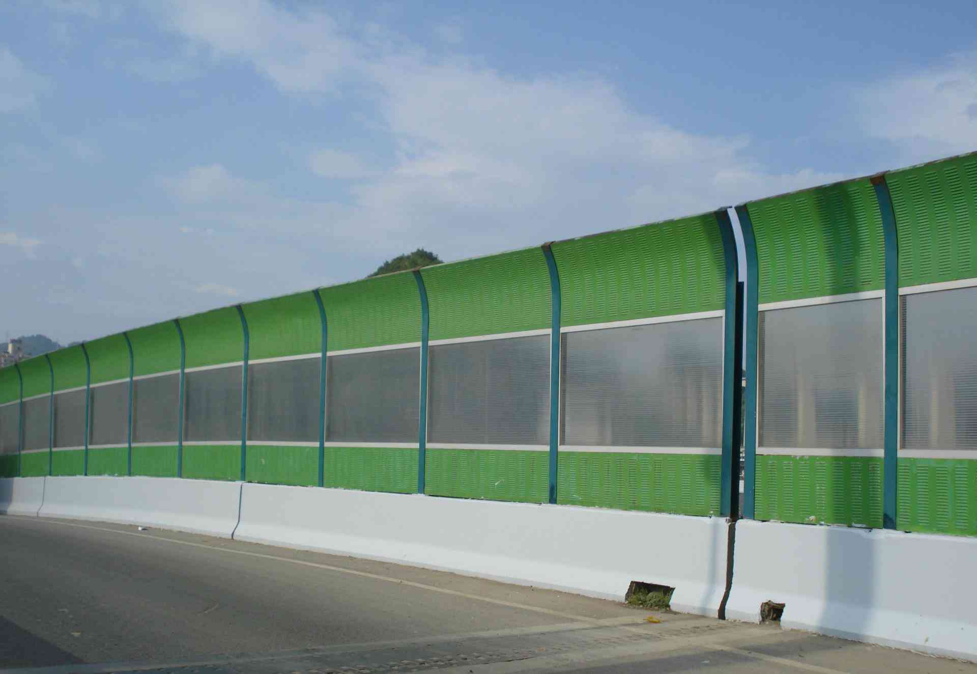 <a href=http://happypenetrations.com/news_article?news_id=139>公路聲屏障</a>